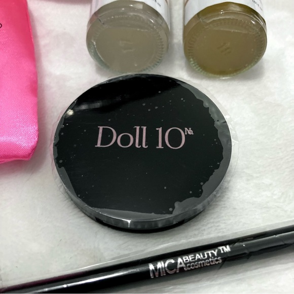 Gift Bundle skincare makeup Mica beauty, Doll 10 Manna Kadar serum blush NWT - Picture 7 of 15